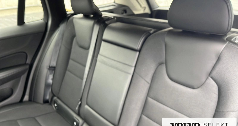 Volvo V60 cena 114900 przebieg: 77449, rok produkcji 2019 z Szczuczyn małe 326